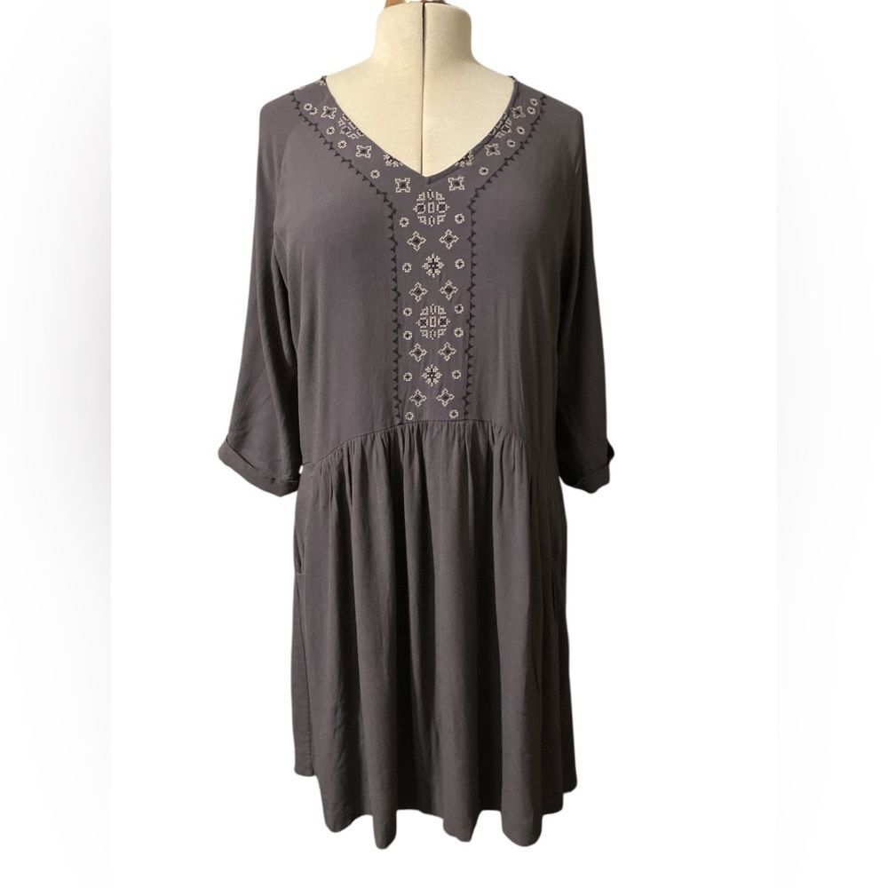 Garnet Hill Dress Size 16 Grey 3/4 Sleeves Drop Waist Pockets Embroidered Boho